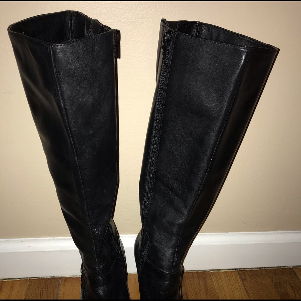 Naturalizer N5 Comfort Leather Booths